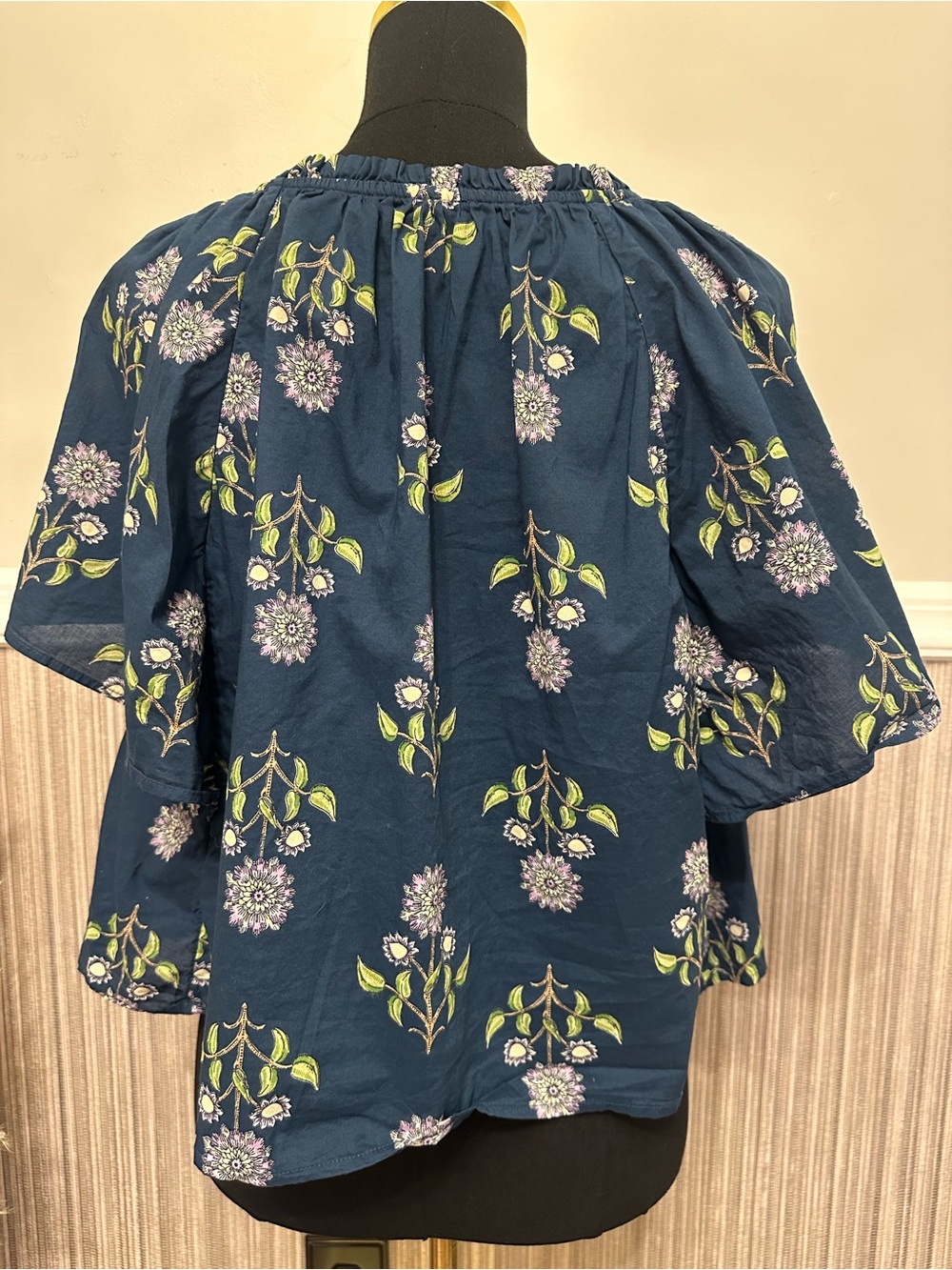 Old Navy Floral Peasant Top Tassel Tie Flutter Sleeve Boho Medium - Picture 5 of 8
